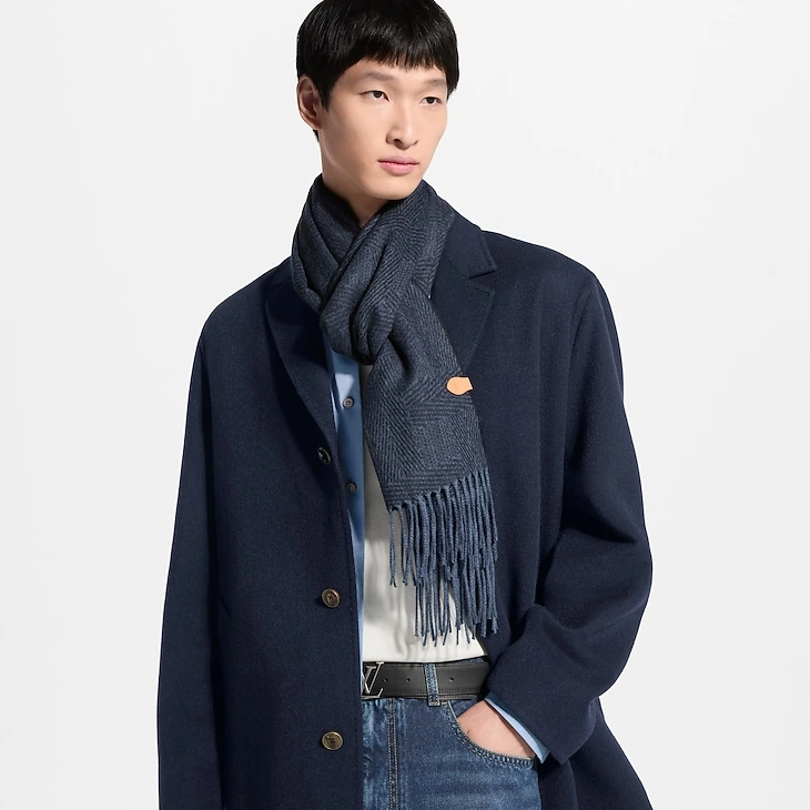 LV Malletier Scarf - Image 7
